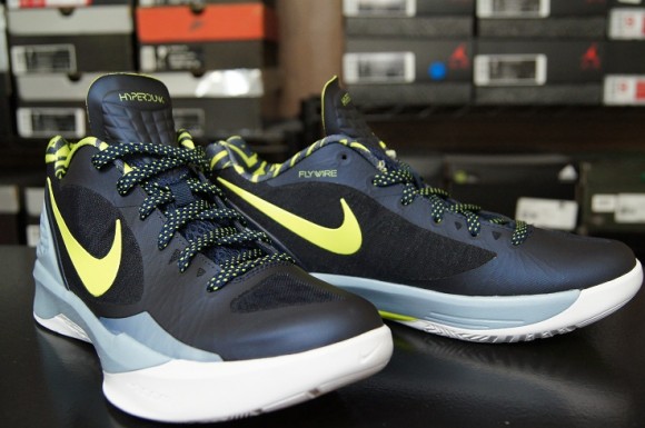 First-Impression-Nike-Zoom-Hyperdunk-2011-Low-5