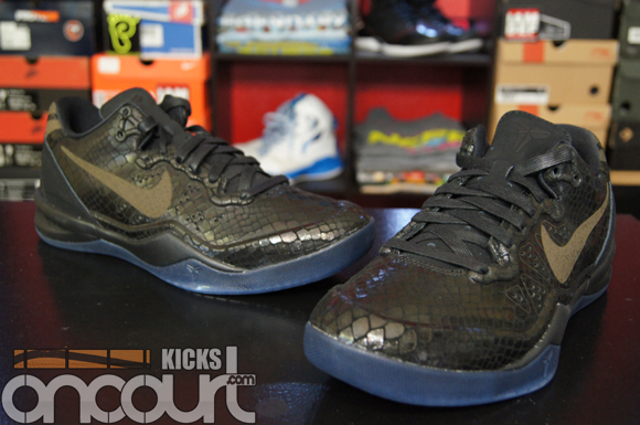 Nike-Kobe-8-EXT-'Black'-Up-Close-&-Personal-3