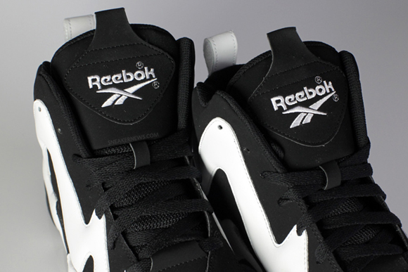 Reebok-Kamikaze-II-(2)-Retro-Black-White-8