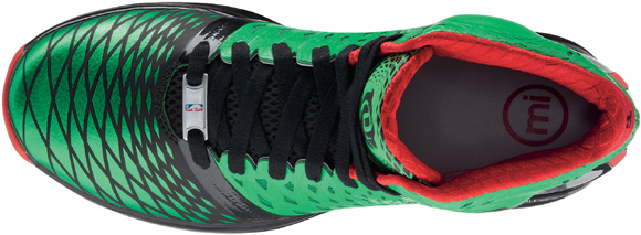 D-Rose-3.5-Launches-on-miadidas-5