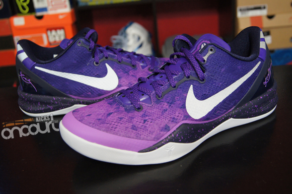Nike-Kobe-8-SYSTEM-Purple-Gradient-Detailed-Look-Review-1