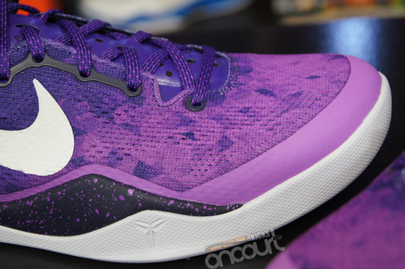 Nike-Kobe-8-SYSTEM-Purple-Gradient-Detailed-Look-Review-2