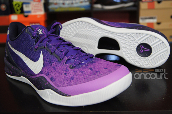 Nike-Kobe-8-SYSTEM-Purple-Gradient-Detailed-Look-Review-9