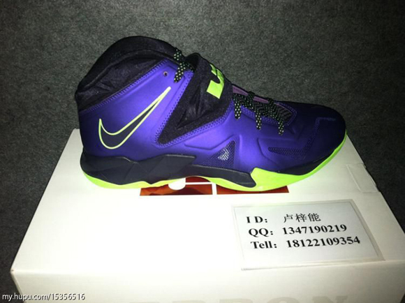 lebron soldier 7 violet