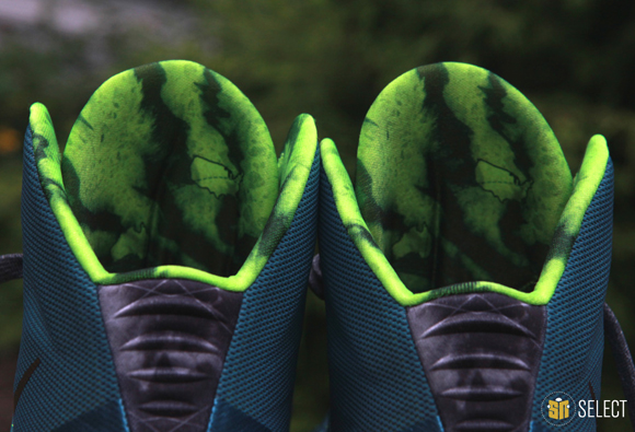 Nike Hyperdunk 2013 Kyrie Erving PE - Up Close & Personal 20