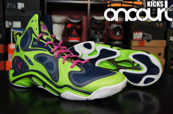 Under Armour Anatomix Spawn - Detailed Look & Review 9