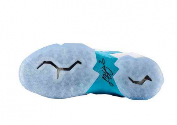 LeBron XI iD Power Harnessed Creativity Unleashed 8