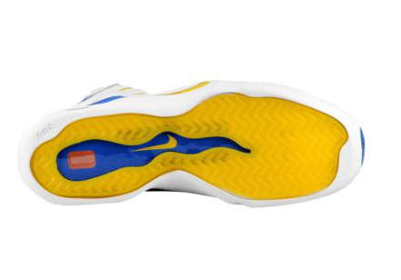 Nike Air Bakin' 'Golden State' - Available Now 5