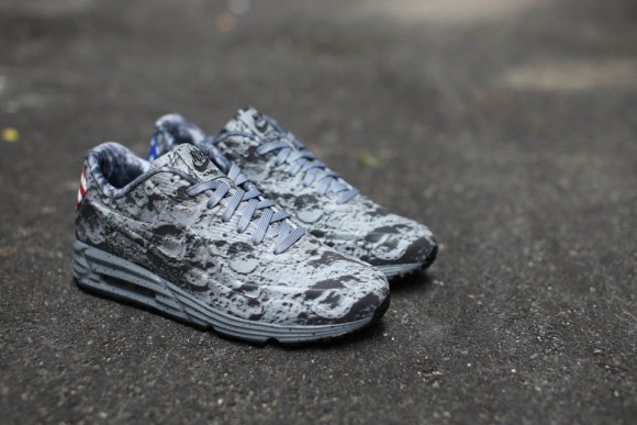 nike air max lunar90 sp moon landing