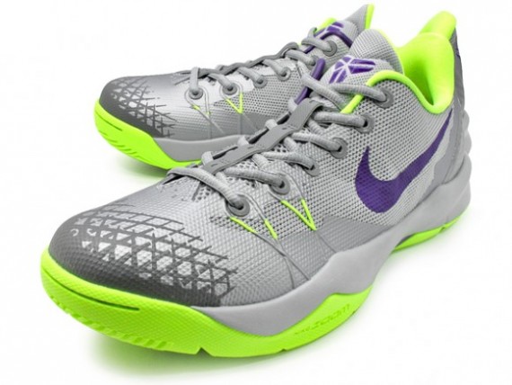 Nike Zoom Kobe Venomenon 4 - Wolf Grey:Court Purple:Volt 1