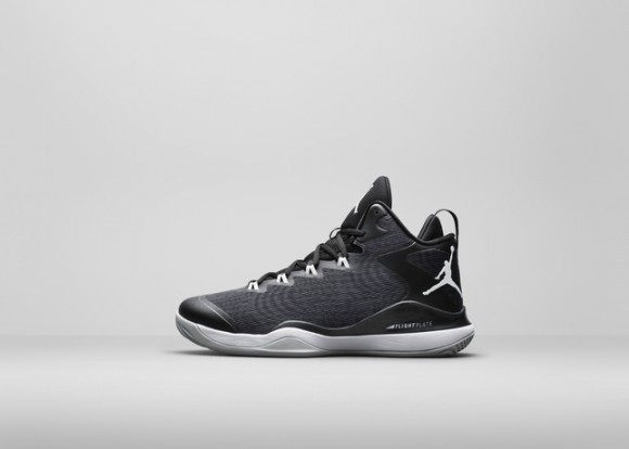 Jordan Brand Officially Unveils the Super.Fly 3 13