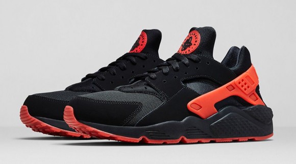Nike Air Huarache University Red: Black Pack - Official Images + Release Info 4