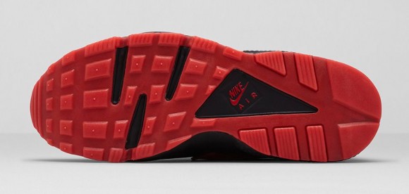 Nike Air Huarache University Red: Black Pack - Official Images + Release Info 6