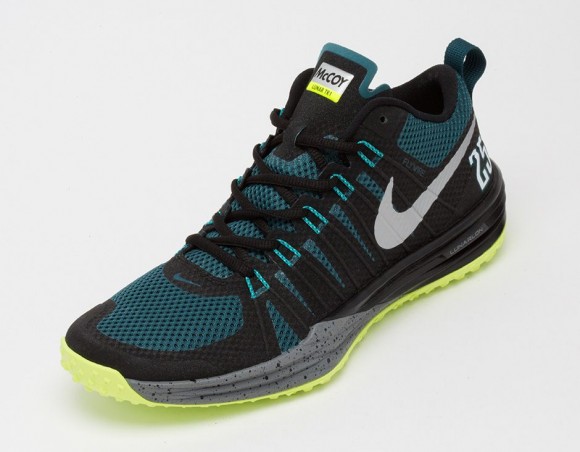 Nike Lunar TR1 'Muscle Machine' - Official Look + Release Info 2