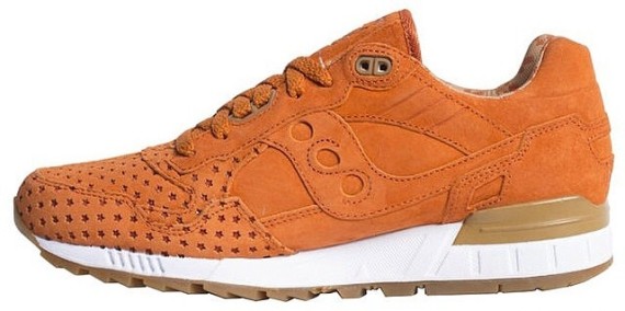 Play Cloths x Saucony Shadow 5000 'Strange Fruit' Pack 2