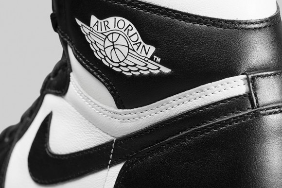 Air Jordan 1 Retro High OG 'Black:White' - Release Information-4