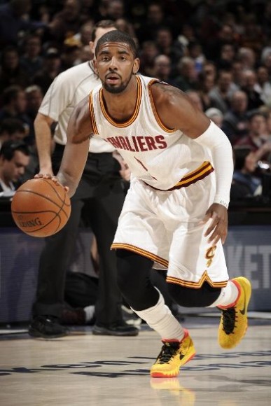 Kyrie Takes Off in a New PE Against the Rockets-3