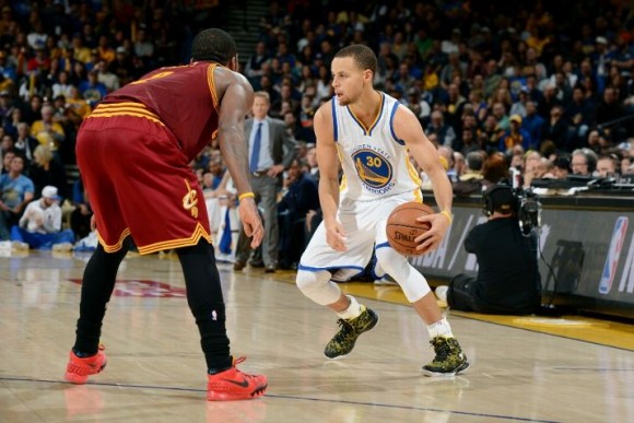 The Curry 1 Makes its On Court Debut against the Cavaliers-4