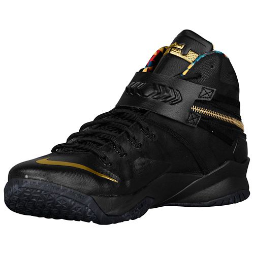 Nike Zoom Soldier 8 'Watch the Throne' Land on Eastbay 2
