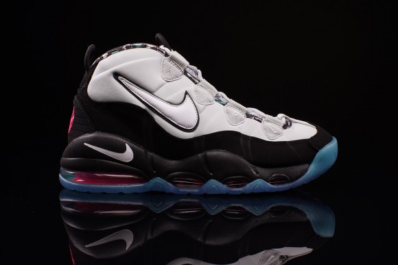 New Nike Air Max Uptempo Colorway Will Haunt Spurs Fans-3