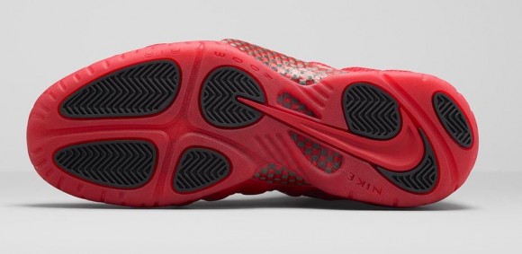 Nike Air Foamposite Pro 'Gym Red' outsole bottoms