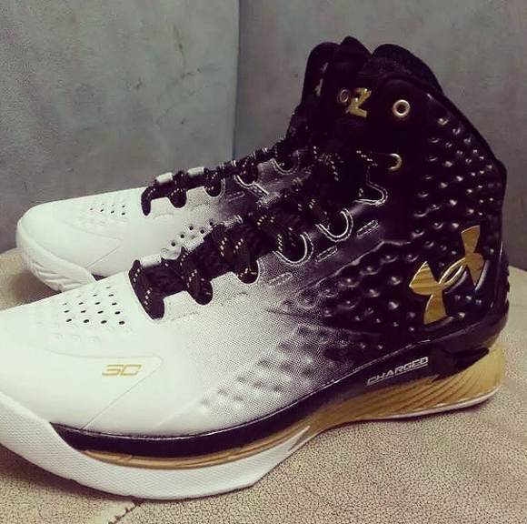 Mens Under Armour Curry 2 Shoes MVP Gold Black 2016120101 