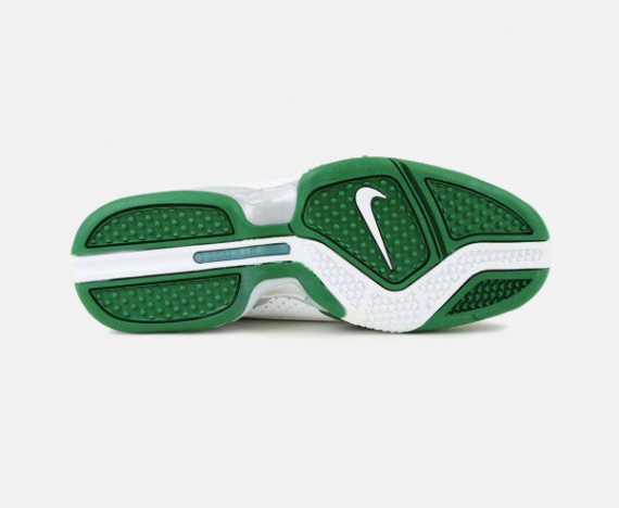 The Nike Air Zoom Vick 2 'Jets' Have Arrived-2