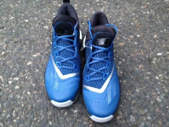 The adidas CrazyLight Boost Andrew Wiggins Sample is Now on eBay 2