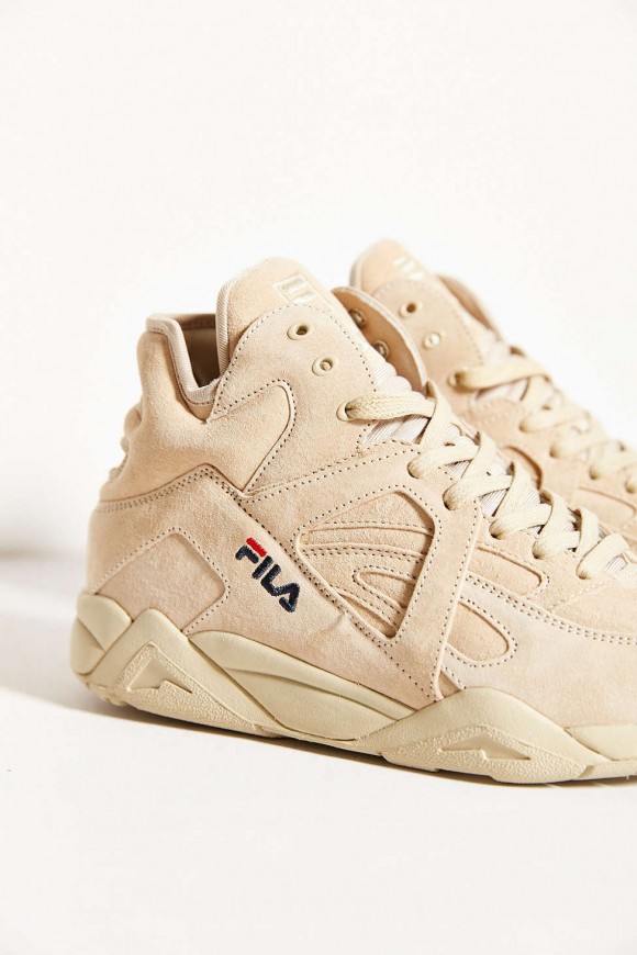 urban outfitters fila cage cream 3