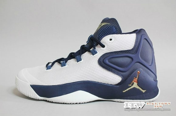 Get Up Close and Personal with The Jordan Melo M12 in White Navy 1