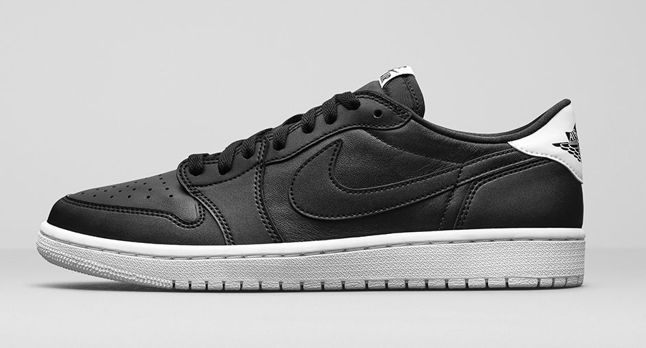 Get an Official Look at The Air Jordan 1 Retro Low OG in Black White 2