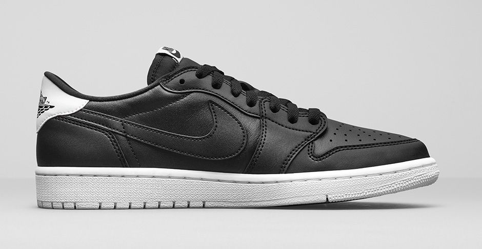 Get an Official Look at The Air Jordan 1 Retro Low OG in Black White 4