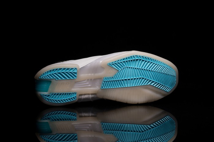adidas tmac 3 all-star blue glow 4