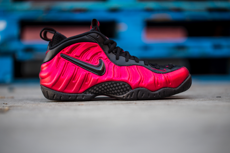 Get Up Close and Personal with the Nike Air Foamposite Pro 'University Red' 10
