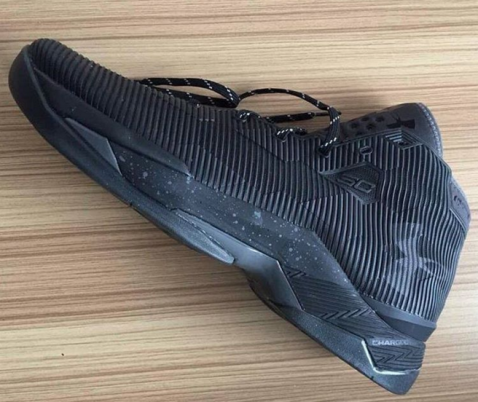 Get a Detailed Look at the Under Armour Curry 2.5 1