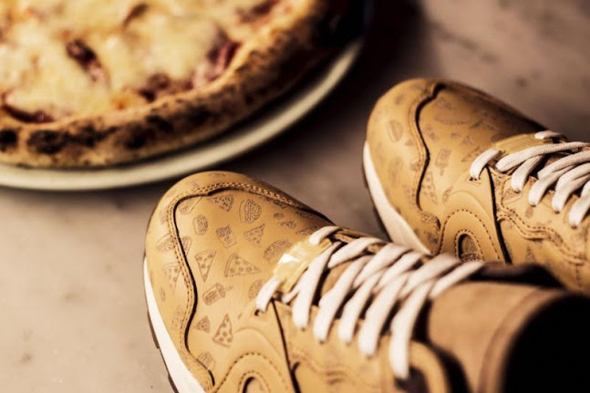 Sneakersnstuff x PUMA XT2 “Pizza & Burgers” 4