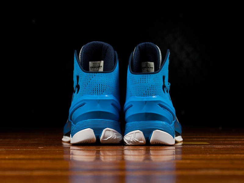 under-armour-curry-2-steel-electric-blue-navy-10_o4b253