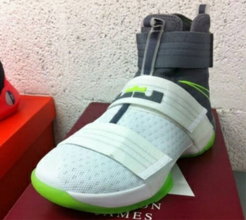 Dunkman Returns on the Nike Zoom Soldier 10 2