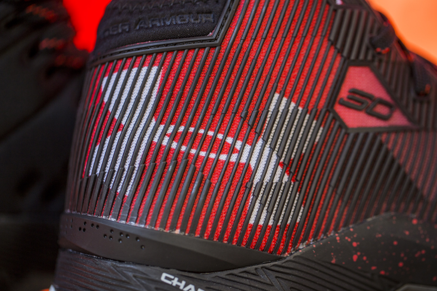 Get Up Close and Personal with the Under Armour Curry 2.5 in Black Red 4