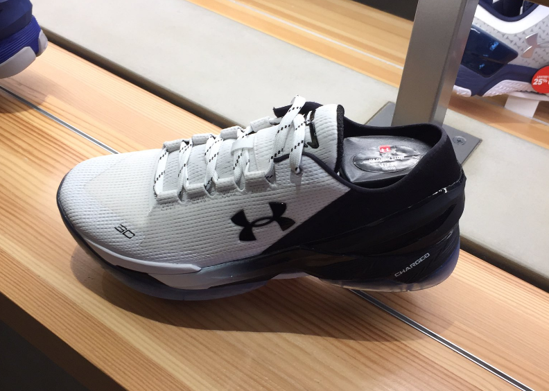 Three New Colorways Appear on the Under Armour Curry 2 Low 1