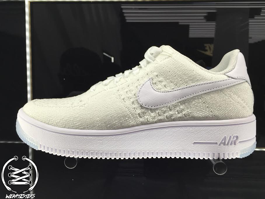 Nike Air Force 1 Flyknit Low 1
