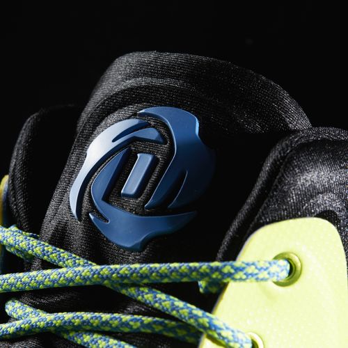 there-is-a-new-primeknit-edition-of-the-adidas-d-rose-7-available-now-6
