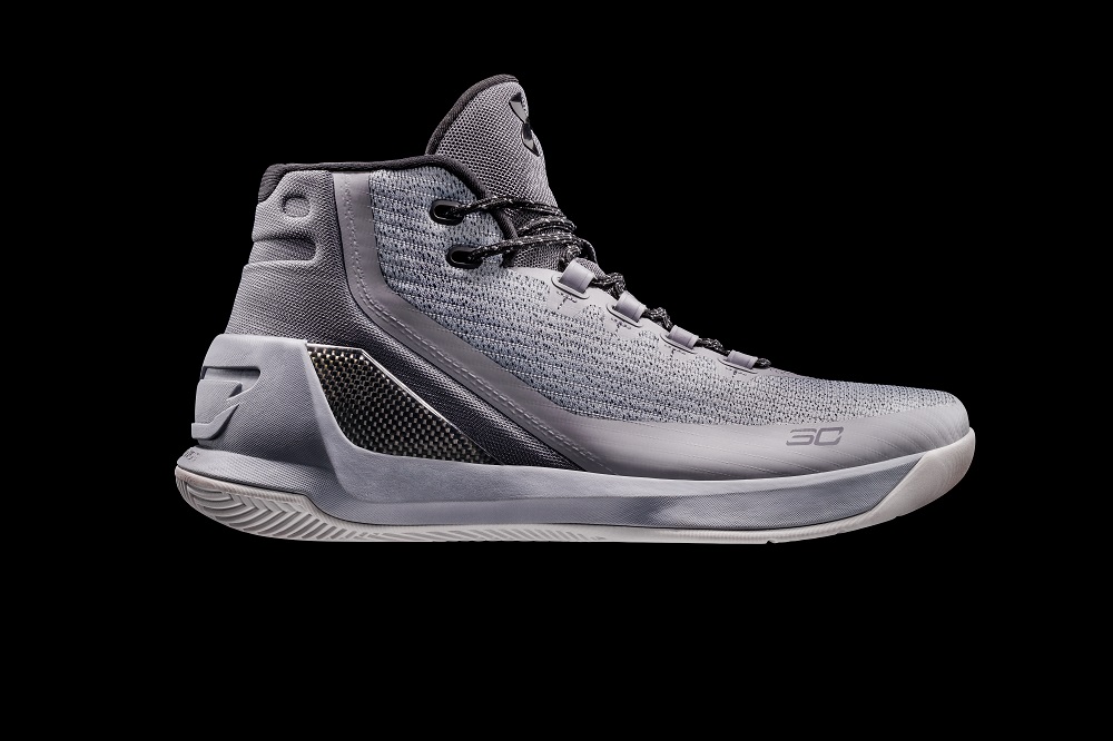 NDER ARMOUR ALREADY MADE CURRY 2 SHOES FOR THE NBA 