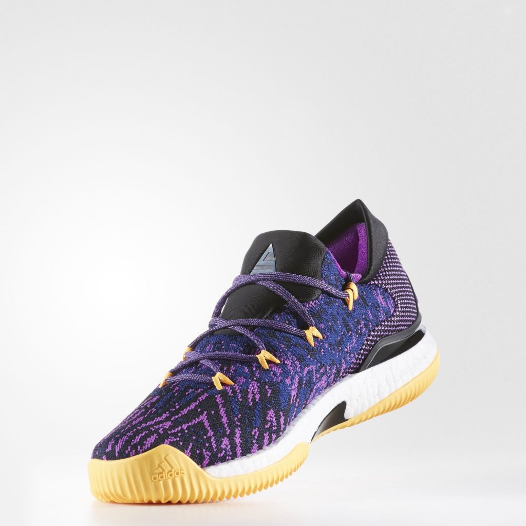 adidas Crazy Light Boost 2016 Primeknit Swaggy P - Angle