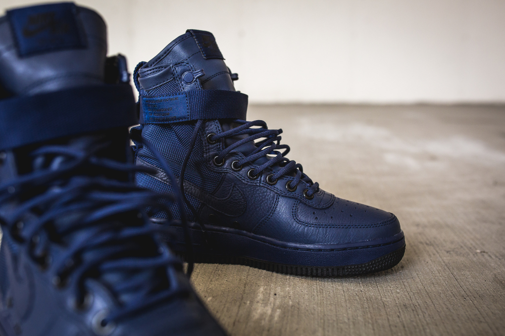 nike wmns sf af1 special field air force 1 binary blue 8