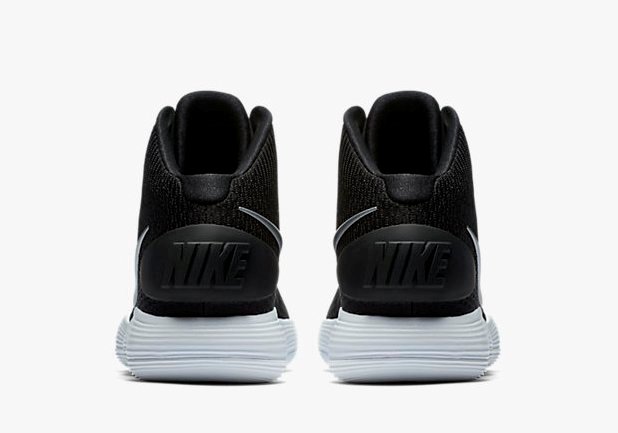 Nike Hyperdunk 17 - Black - Heel