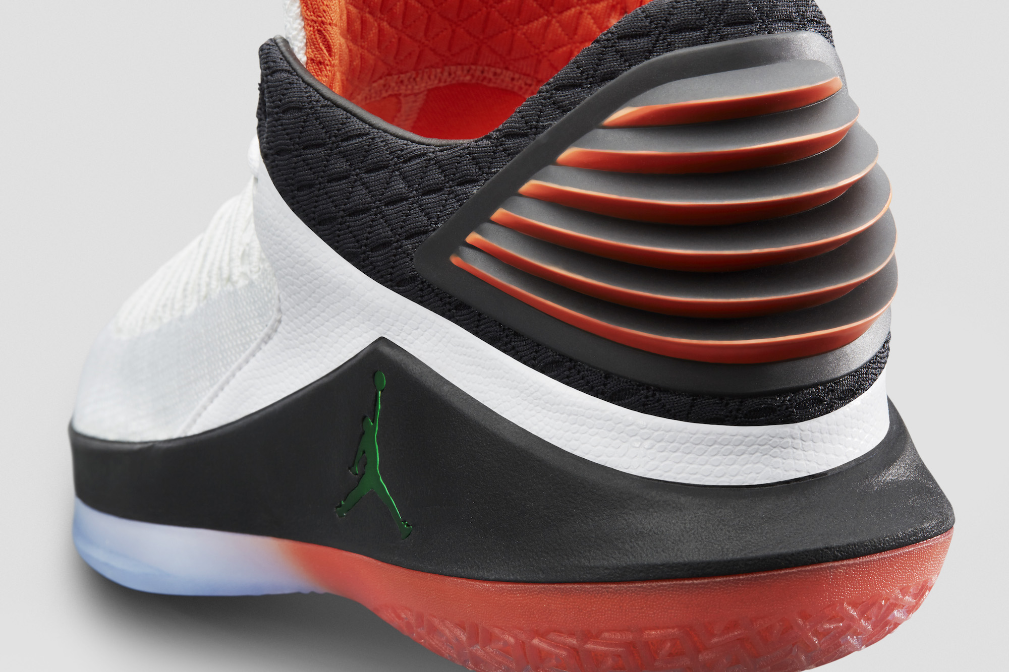 Jordan Brand Officially Unveils the Gatorade 'Like Mike' Footwear