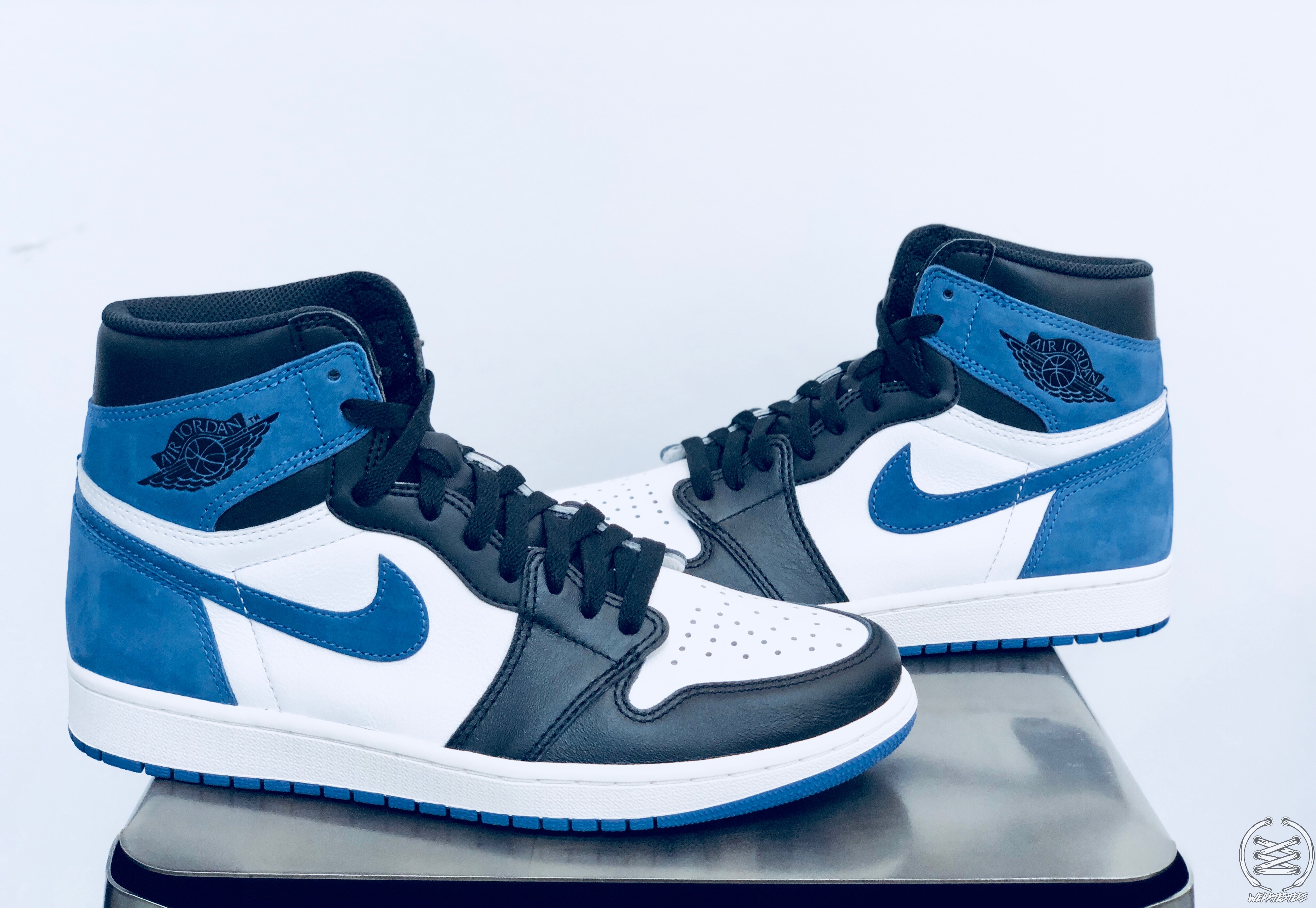Air Jordan 1 Blue Moon Best Hand in the Game collection 5
