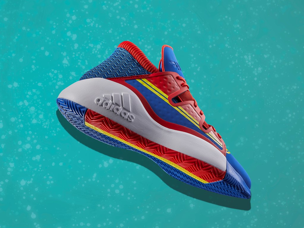 Captain marvel outlet adidas