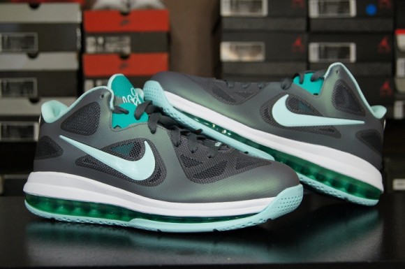 First-Impression-Nike-LeBron-9-Low-Easter-1